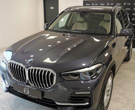 BMW X5 G05 2018 - X5 xdrive25d xLine auto