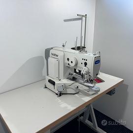 Macchina attaccabottoni Brother