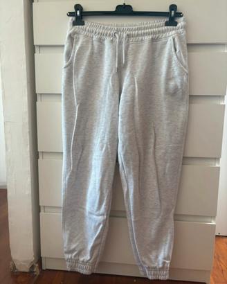 pantaloni della tuta grigi