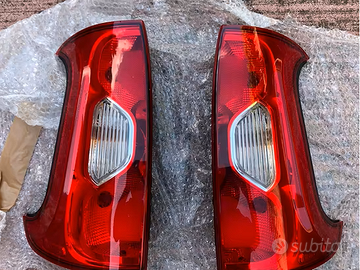 Fanali fari posteriore dx e sx Fiat Panda 3