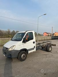 Iveco Daily 65 180cv patente C