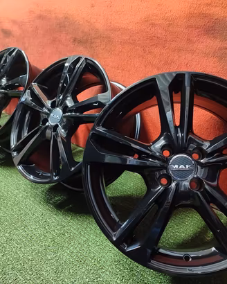 Cerchi Fiat 500 Abarth Alfa Romeo Lancia Delta R17