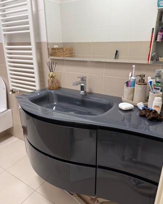 Mobile bagno + lavabo con vasca per bambini – 30€