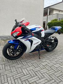 CBR 1000 RR FIREBLADE 2010 SC59