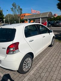 Toyota yaris 1.0