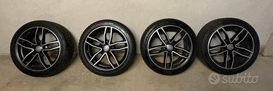 Cerchi e gomme 225 40 18