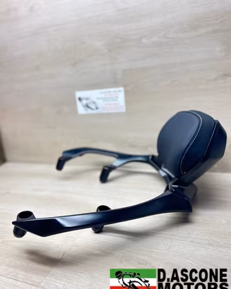 MANIGLIONE CON SCHIENALE TMAX 560 2022 2026