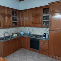 Cucina angolare  in legno