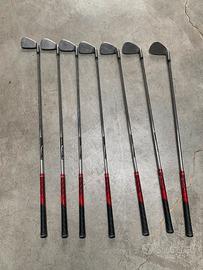 8 ferri da golf per mancino, P,S, P, 9, 8, 7, 6, 5