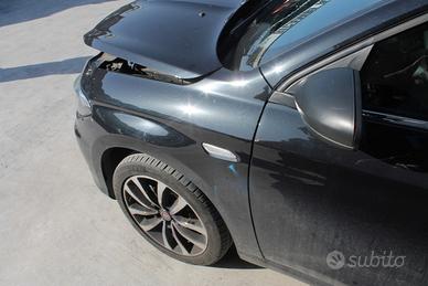Fiat Tipo 2017 ricambi vari