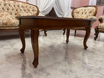 Tavolino da salotto in noce