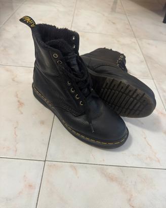 Dr martens taglia 43