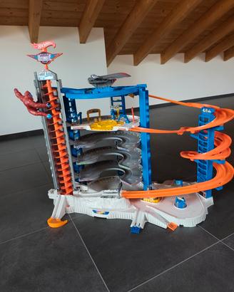 Hot Wheels Super Mega Garage 