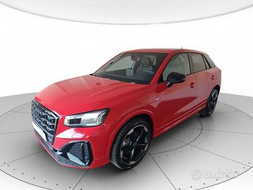 Audi Q2 35 1.5 tfsi identity black s-tronic