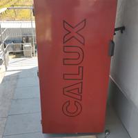 stufa a pellet 27 kW marca Calux per passagg