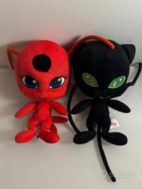 Peluche originali Miraculous Tikki e Plagg 30cm