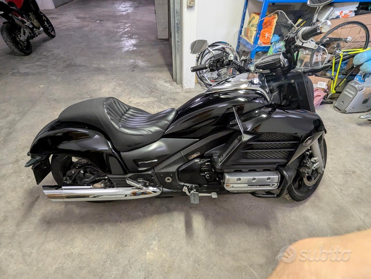 Honda F6c 1800 Honda Valkyrie 1800 Usata Honda F6C Valkyrie 1800