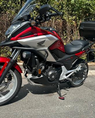 HONDA NC750X travel DCT