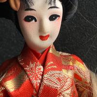 Bambola Japan Yaegaki con elmo dorato del 1980