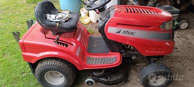 trattorino tagliaerba 