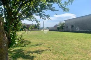 TER. RESIDENZIALE A PRADAMANO