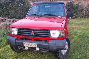 Mitsubishi Pajero Canvans Top Td.  2500 cc del '97