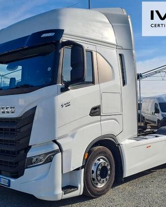 Iveco S-way AS440S53 trattore