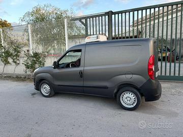 Fiat Doblo 1.3  isotermico con atp 06-2027