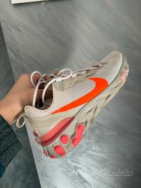 Nike react arancioni e bianche