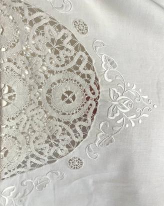 Lenzuola + 2 federe a 3 volant RICAMO DELLA NONNA