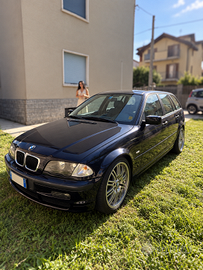 BMW 318i Touring Cerchi M 18 Automatica Pelle