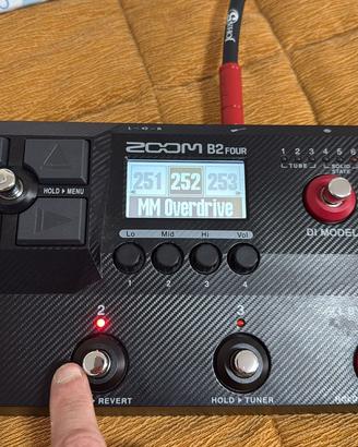 Multieffetto per Basso Zoom B2 Four - Perfetto!