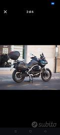 moto Guzzi Stelvio 
