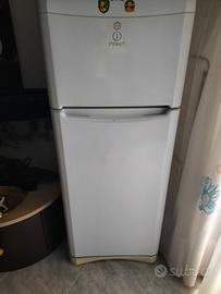 FRIGORIFERO MEDIO INDESIT