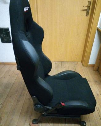 Sedile auto sportivo