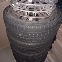 4 gomme invernali su disco Lancia Ypsilon 2015/20