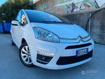 Citroen C4 Picasso 1.6 e-HDi 115 cv automatica 201