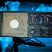 Radio vintage HT I6U Cb om