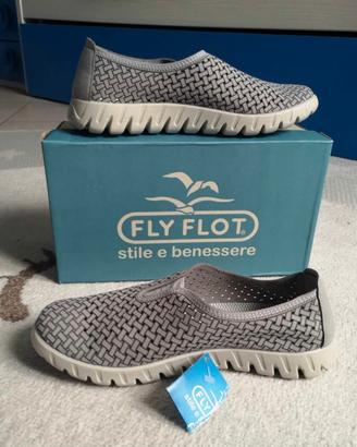 Scarpe donna n.39 nuove, per  piedi larghi