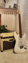 Chitarra elettrica con amplificatore Peavey Rage 