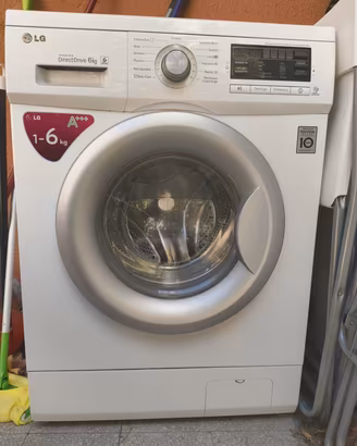 Lavatrice LG 6kg slim 44cm - perfettamente funz.