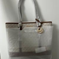 MICHAEL KORS JET SET TRAVEL