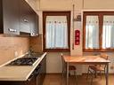 zona-viale-trieste-5-locali-con-balconi