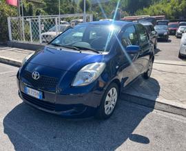 Toyota Yaris 1.0i