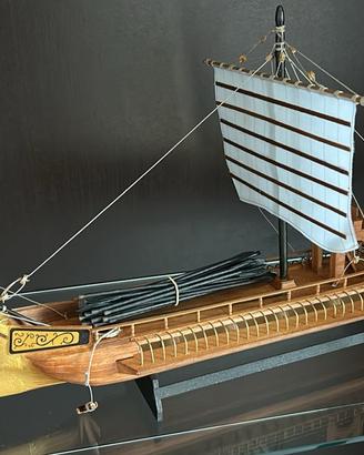 Modellino Galea Romana 1:72