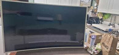 TV SAMSUNG 48" CURVO + SUPPORTO MURO