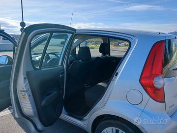 Opel Agila in buone condizioni