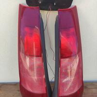 Fari posteriori Fiat Punto 75 5P € 60