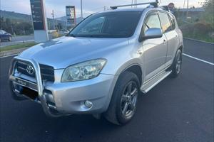 Toyota RAV 4 RAV4 2.2 D-4D 136 CV Sol