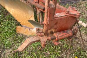 Aratro monovomere Sogema